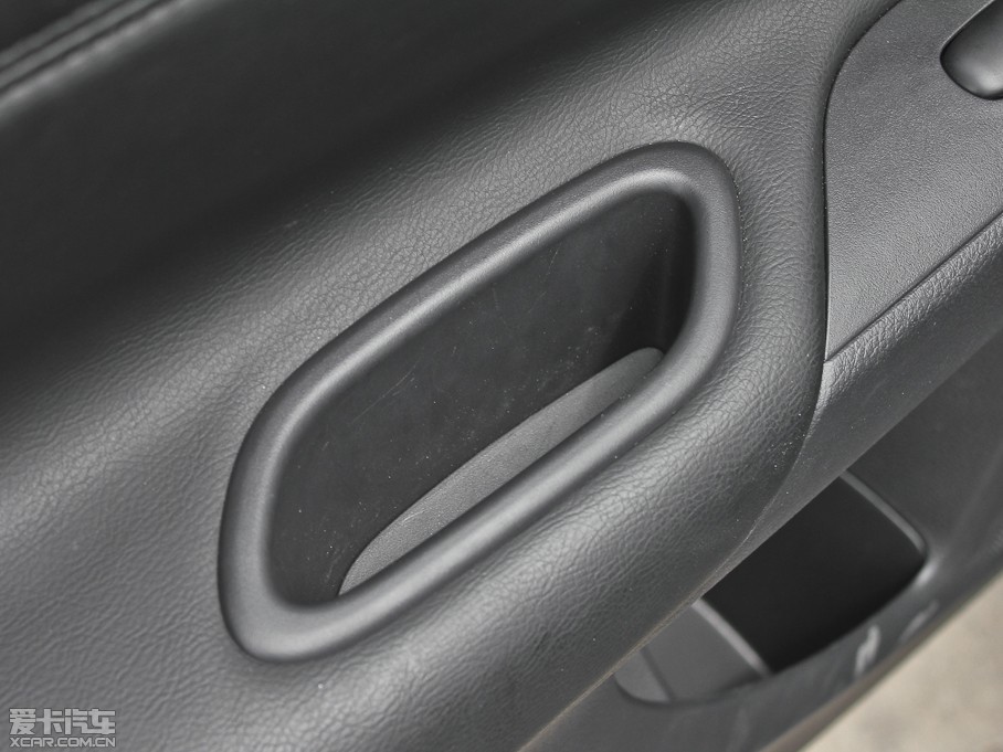 2013[ 2.5XL NAVI-Tech 