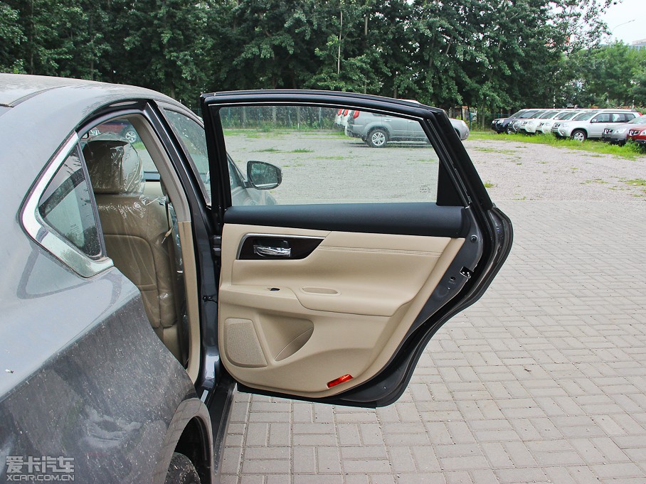 2013[ 2.5XL-NAVI A
