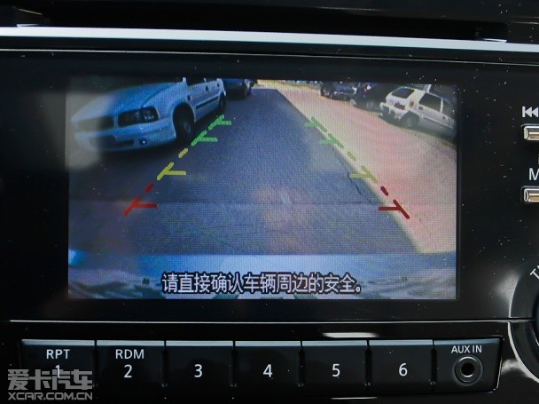 東風日產2013款天籟