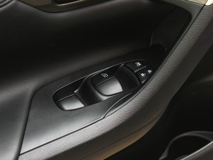 20132.5XL IȰ {܇ƅ^	