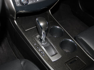 20132.5XL NAVI-Tech  QU