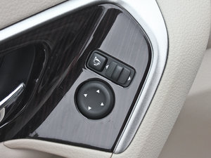 20132.5XL I(lng)Ȱ g