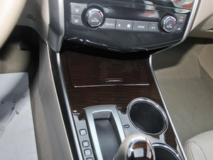 20132.5XL I(lng)Ȱ g