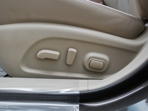 20132.5XL I(lng)Ȱ g