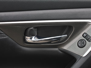 20132.5XL NAVI-Tech  g