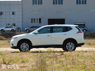 東風日產2014款奇駿