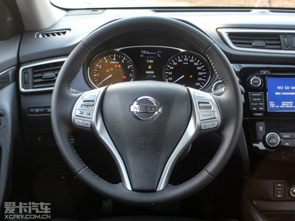 東風日產2014款奇駿