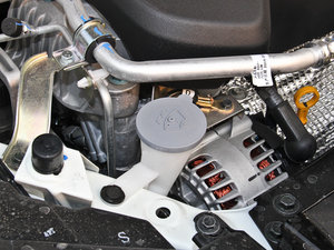 2014款2.5L CVT四驱至尊版 其它