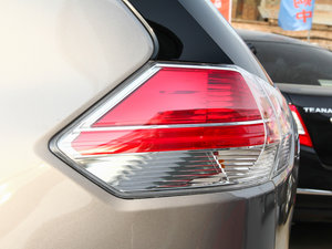 20142.5L CVT(q)I(lng)Ȱ (x)(ji)^