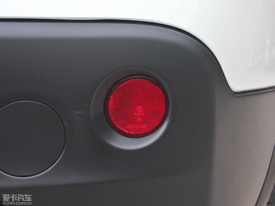 2013���п� 2.0XV CVT���(��)