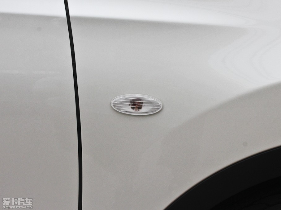 2013���п� 2.0XV CVT���(��)