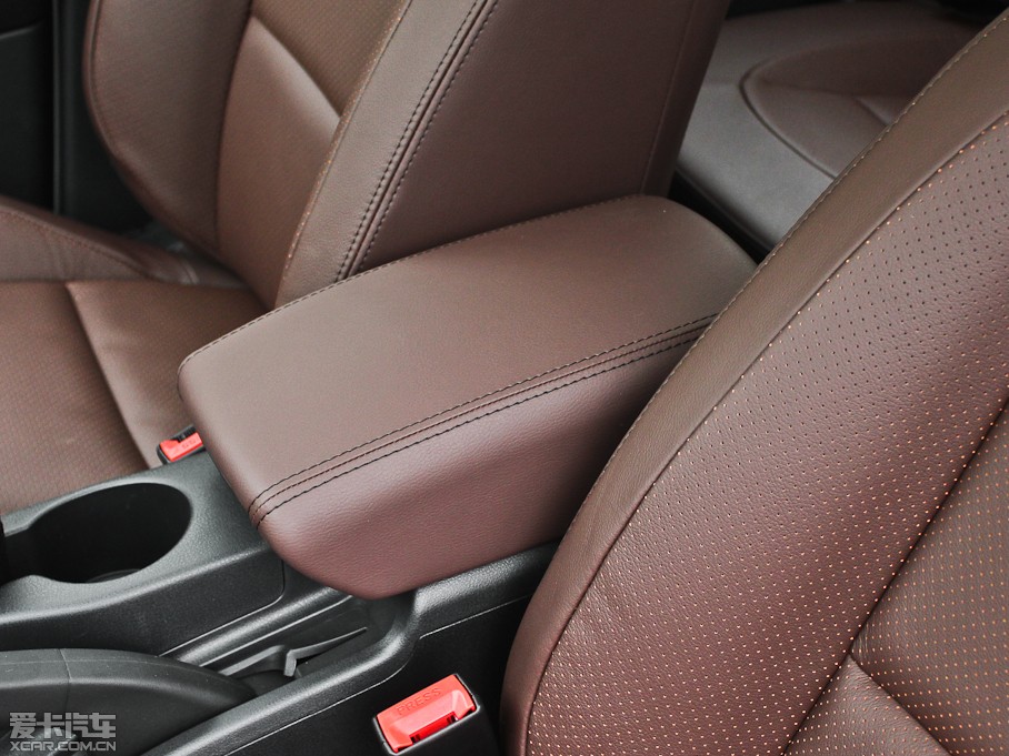 2013���п� 2.0XV CVT���(q��)(��)