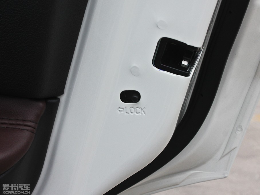 2013���п� 2.0XV CVT���(q��)(��)