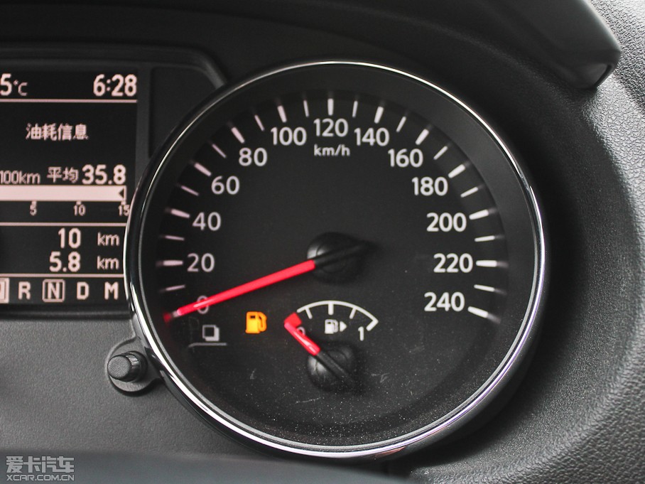 2013���п� 2.0XV CVT���(q��)(��)