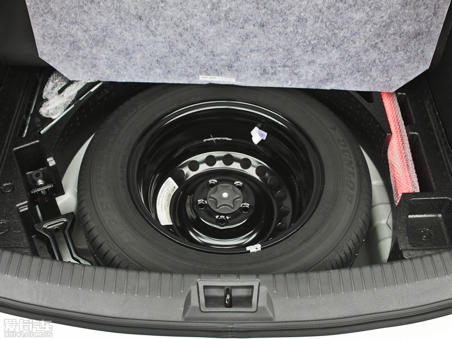 2013���п� 2.0XV CVT���(��)