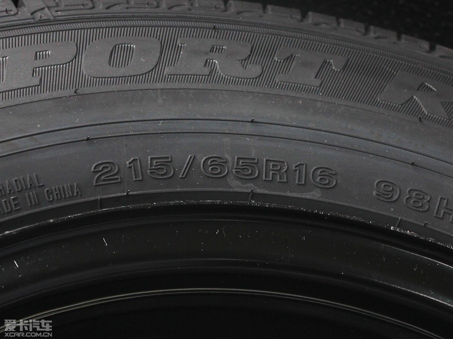 2013���п� 2.0XV CVT���(��)