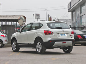 2013款2.0XV CVT两驱(炫) 左后45度