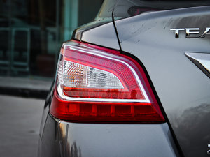 2014 2.5XV VIPI ^