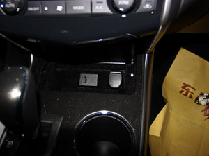 2014 2.5XV VIPI п؅^