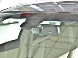 2014 2.5XV VIPI ^