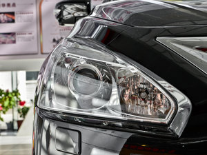 2014 2.5XV VIPI ^