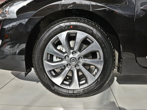 2014 2.5XV VIPI ^