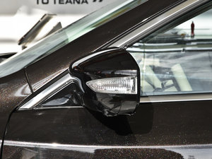 2014 2.5XV VIPI ^