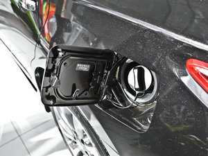 2014 2.5XV VIPI ^