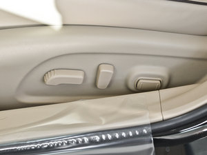 2014 2.5XV VIPI g