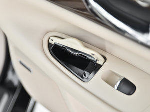 2014 2.5XV VIPI g