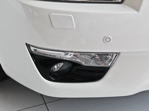 2014 2.5XV NAVIŰ ^