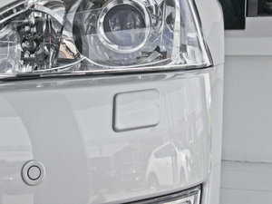 2014 2.5XV NAVIŰ (x)(ji)^