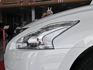 2014 2.5XV NAVIŰ (x)(ji)^