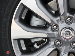 2014 2.5XV NAVIŰ (x)(ji)^