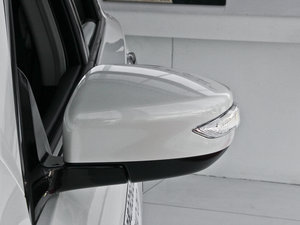 2014 2.5XV NAVIŰ ҕR