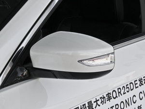 2014 2.5XV NAVIŰ (x)(ji)^