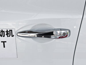 2014 2.5XV NAVIŰ {T