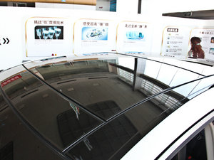 2014 2.5XV NAVIŰ ܇