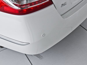 2014 2.5XV NAVIŰ ^