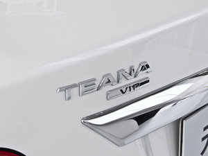 2014 2.5XV NAVIŰ ^