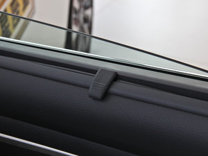 2014 2.5XV NAVIŰ g