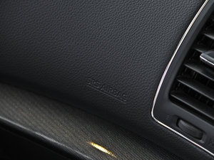 2014 2.5XV NAVIŰ g