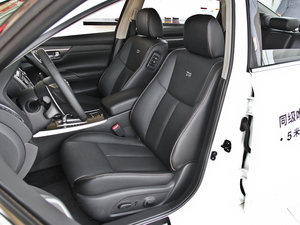 2014 2.5XV NAVIŰ {