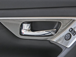 2014 2.5XV NAVIŰ g