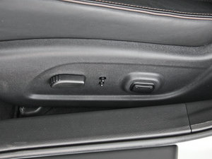 2014 2.5XV NAVIŰ {{(dio)(ji)