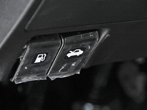 2014 2.5XV NAVIŰ g