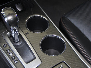 2014 2.5XV NAVIŰ g