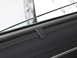 2014 2.5XV NAVIŰ g