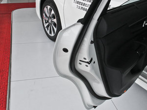 2014 2.5XV NAVIŰ g