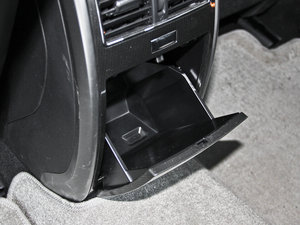 2014 2.5XV NAVIŰ g